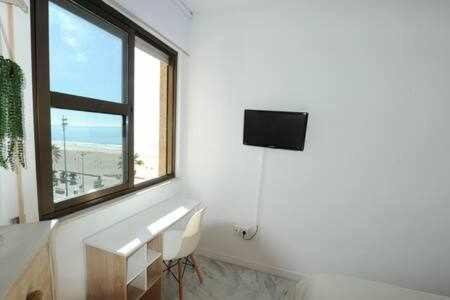 Apartamento Encantador Apartamento Frente A La Playa Victoria Cádiz Exterior foto